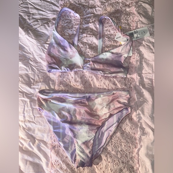 Reversible Bathing suit - Picture 1 of 3